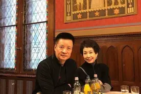 阎维文：陪伴患癌夫人34年，女婿是李肇星之子，与女儿留学结缘图片