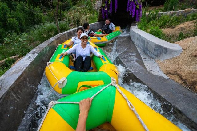 待济南天朗气清，来一场自驾山、村、溪、湖之旅散散心吧！