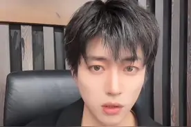 千万网红小慧君被封禁后换号直播，此前曾造谣老板性骚扰被判赔66万，老板：将起诉平台图片