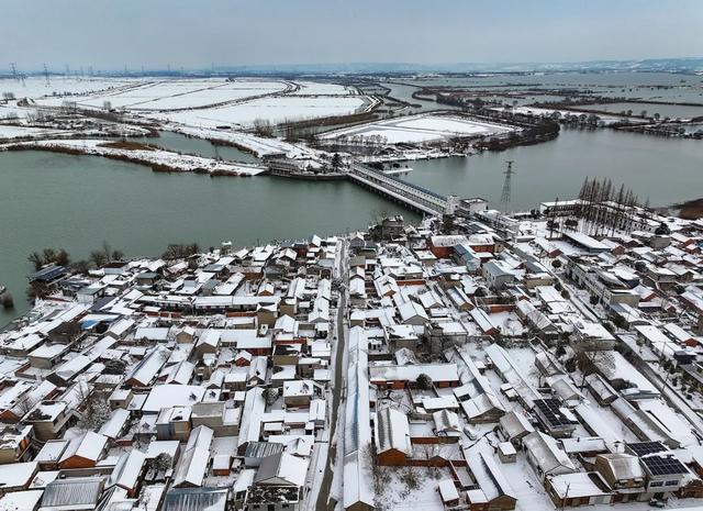 雪落女山湖,千年古镇换银装 | 嘉山秀水 自在明光