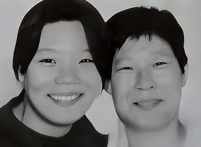 春晚爆红后，她洗完澡从23楼一跃而下，临终时最后喊了声“妈妈”