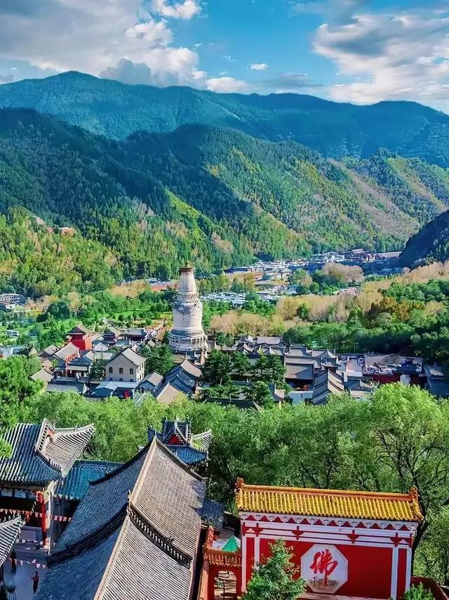 8月反向旅行,国内最凉快的3个避暑旅行地,奔赴20℃的清凉炎夏!