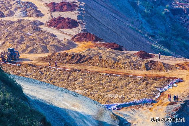 两百年的老政策复活！美国锁死拉美资源，抢资源围堵中国