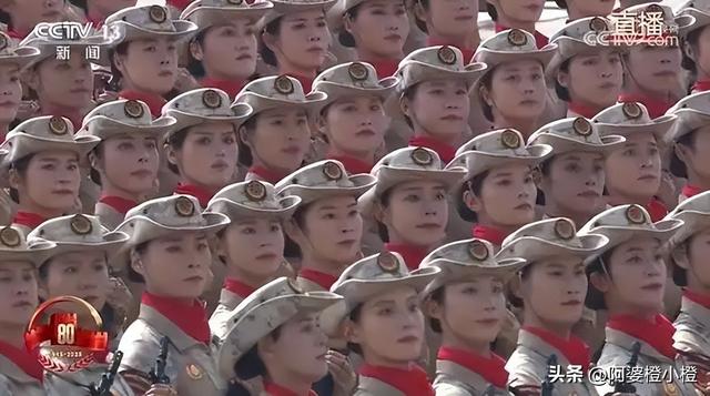 女兵领队王媛回家了！更多美照曝光，有3个孩子，老公晒合影庆祝