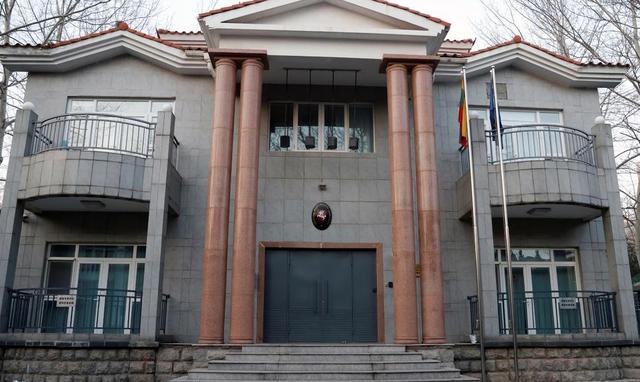 禁止所有中国外交官入境，不让两岸统一，这个国家比美国还要嚣张