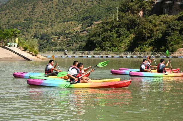 澜沧江上“活水”潮涌：南涧户外运动破圈生长