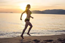 梦见自己不停的跑意味着什么图片