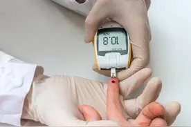 浙江大学发现：糖尿病患者如果每周饿3顿，其效果堪比药物作用？图片