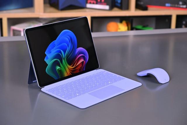 平衡便携与性能 Microsoft Surface Pro 12测评