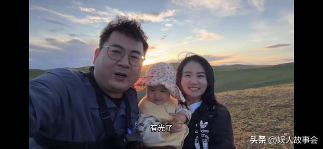 最美博主蓉妹妹：与老公小剑哥房车出游内蒙古，拍出精美大片