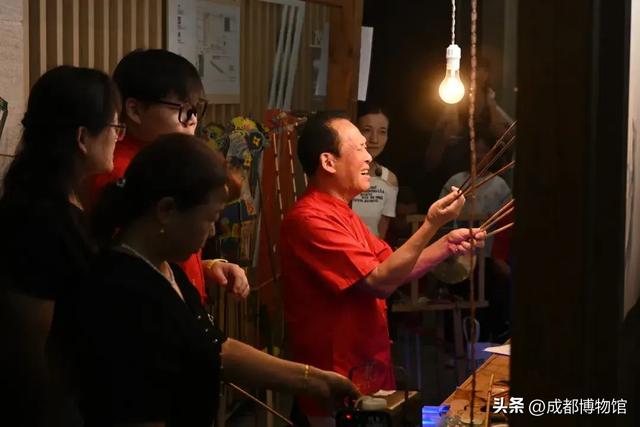 中秋丨不只是赏月!来成都博物馆学妆造、观皮影、做花灯……玩出新花样