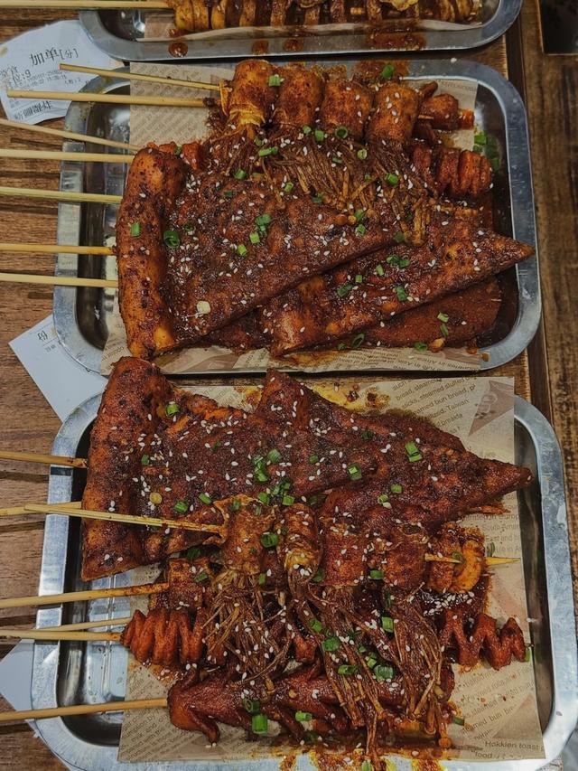 我爱旅游，去了趟喀什，不说假话，这里的景色和我们那还真不一样