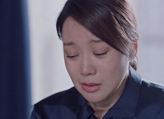 宁愿净身出户，也要与闫妮离婚的邹伟，19年过去现状如何