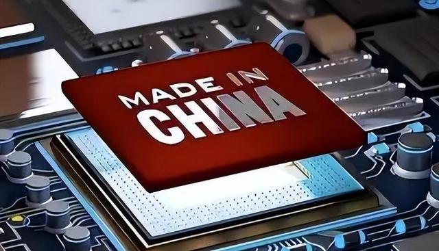 用国产替代国外芯片！黄仁勋高调“唱衰”美国AI，直言中国将赢！