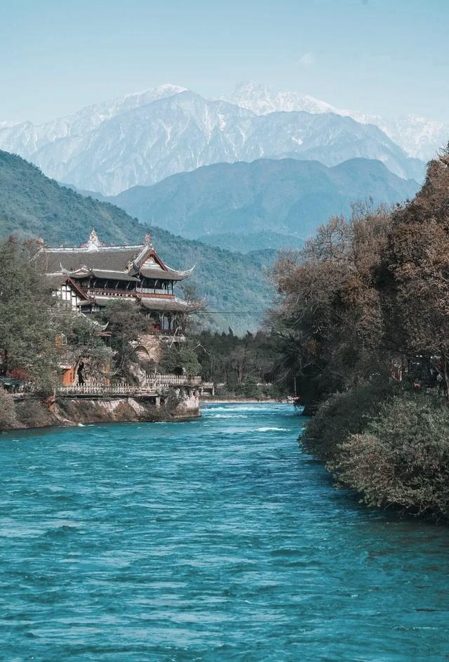 四川旅游必去的十大宝藏地,个个都是神仙景点!你去过几个?