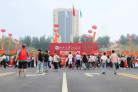 山西大学：你好，新同学！图片