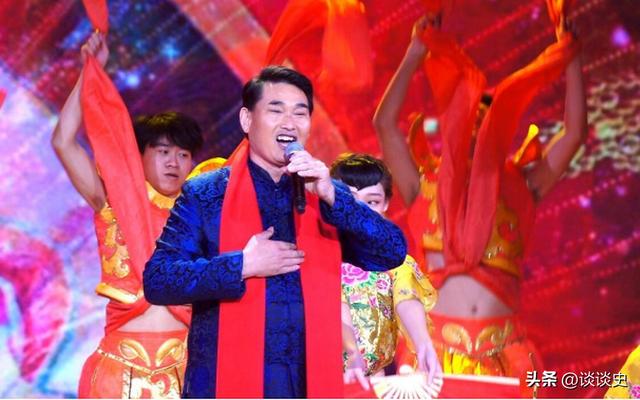 钱再多有什么用？如今56岁大衣哥的真实现状，给所有网红提了个醒