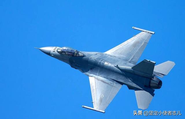 泰国F-16越炸越猛，中国远火开打，最终还是柬埔寨失算