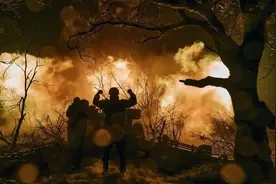 危急关头，泽连斯基亲临前线！临阵换将，俄乌恐将爆发大战！图片