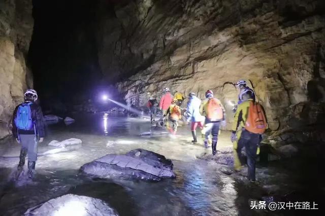 火爆全网的汉中秦巴古道穿越线路,超详细攻略来啦!