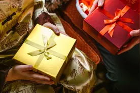 线上线下年货大盘点：坚果最抢手，杏仁露涨得快图片