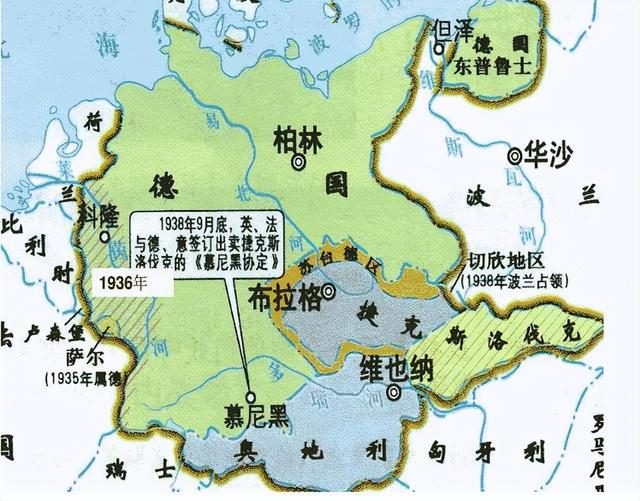 默克尔一番话让东欧四国勃然大怒，波兰人竟暗示其为希特勒