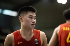 中国双星合砍29分！赵维伦已比赵继伟高 他和林葳组男篮双后卫？图片