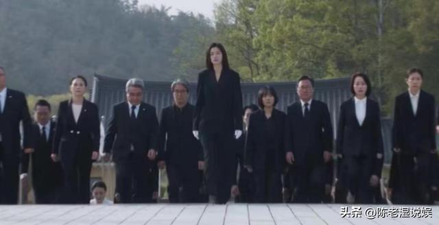 全智贤辱华第6天，本人拒不道歉，4大噩耗轮番袭来，事业跌到谷底