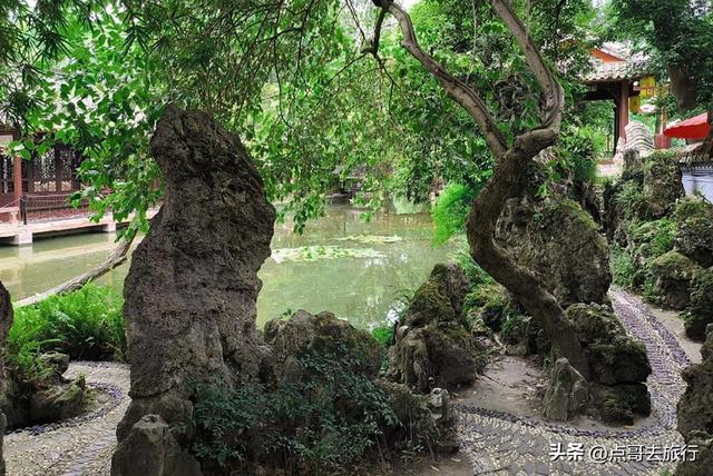 成都清凉避暑胜地，千年前就已闻名，风景如仙境，地铁公交直达！