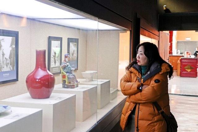 打卡中国羌族博物馆 感受羌族悠久历史文化