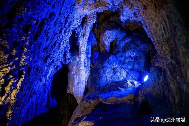 渠县賨人谷的秋天“水”醒啦，去解锁川东小九寨！