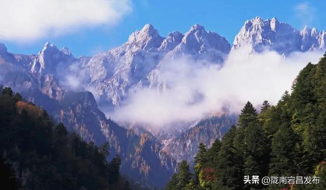官鹅沟秋韵正浓：瀑布飞虹、彩林漫道，等你来打卡