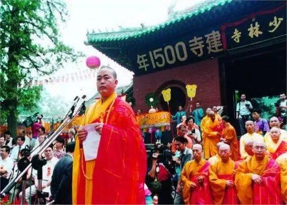 令人意外的是，继释永信被带走“翻车”后，被牵连最惨的人竟是她