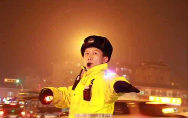 全国“交警”变“交管”，一字之差，将彻底改变你的出行方式！