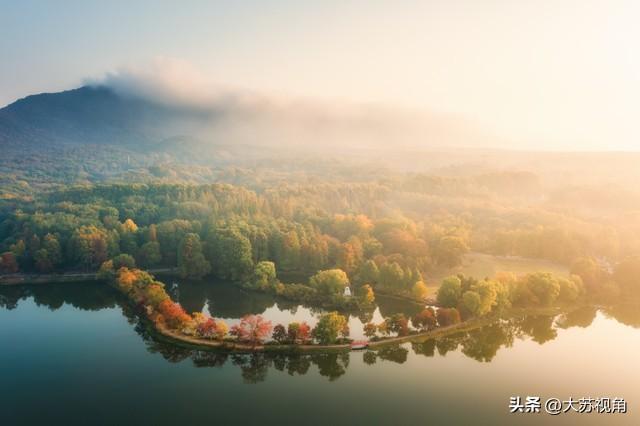 国庆文旅榜最新出炉！南京凭啥干翻成都西安，稳坐全国第一？