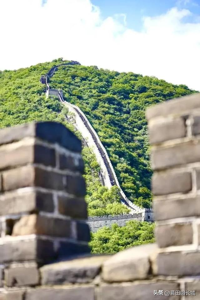 【公益活动】慕田峪长城助力第二届“苗乡少年红色行”公益活动 共筑青少年成长之路
