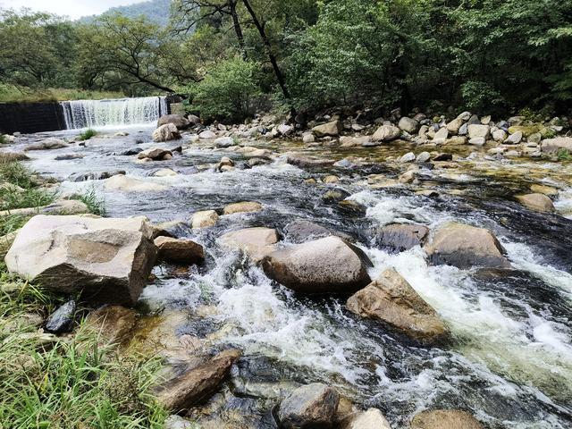 泰山彩石溪：好一处山水画廊