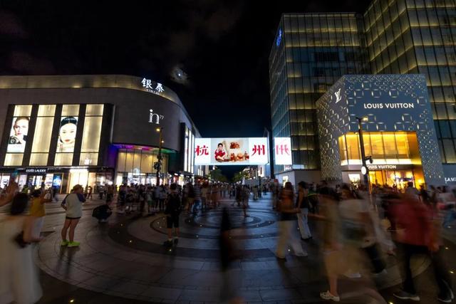 七夕限定,西子廊桥变“鹊桥”!免单福利随机送