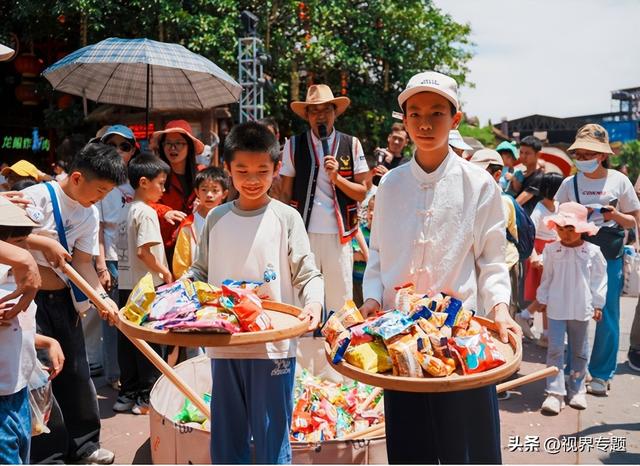 花young五一，长鹿陪你！2026五一潮玩活动盛大启幕