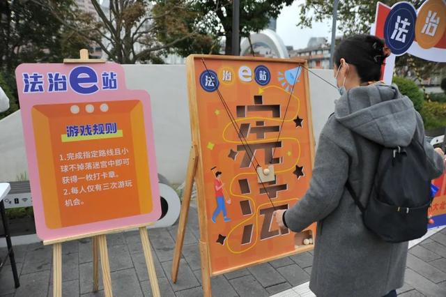 贵州女子遇害，凶手被判死缓家属不满，人情与法理该如何抉择？