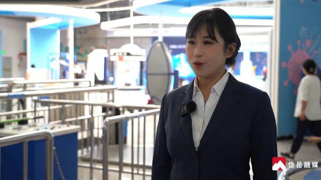 国庆打卡市科技馆 享受奇妙科普之旅