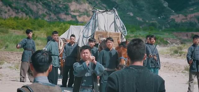 古代上京的考生盘缠丰厚，为何土匪不抢？土匪：你不看腰上绑的啥