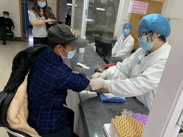 调查发现：男性若长期不喝酒，用不了4个月，身体或出现9大改变