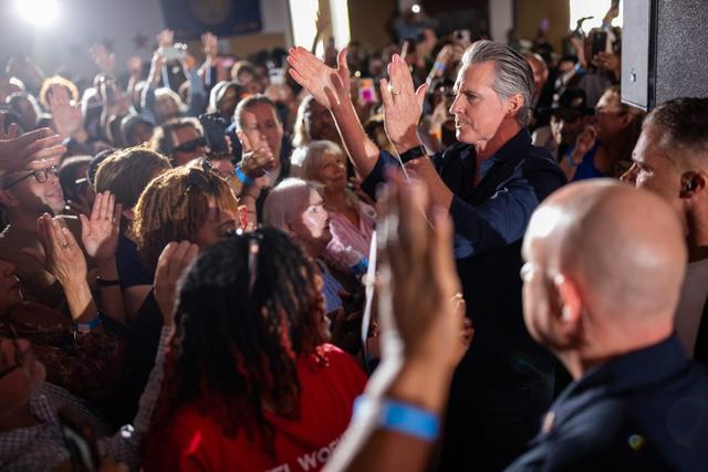 美国政府重启在即，经济民生压力提升，民主党如何挑战特朗普？