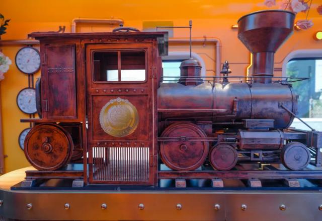 明日出发!颜值爆表的“神秘列车”来了!