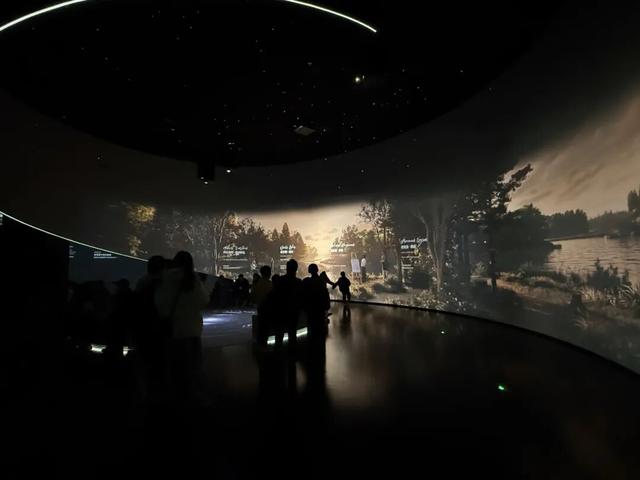 上海科技馆焕新升级，今天面向公众开启首场压力测试！小布带你探营→