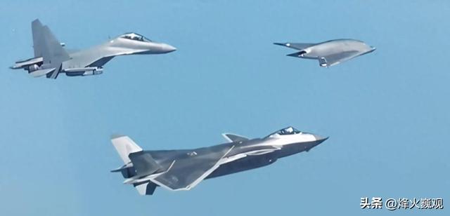 高市早苗选择硬刚，不撤回涉台言论，话音刚落，解放军攻击11亮相