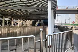 暖心门帘，天热该“拆”？地铁5号线天通苑铁→图片