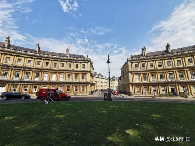 750年牛津，5000年巨石阵，一场与时间赛跑之旅