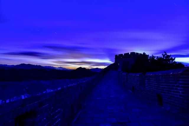 夜幕下的金山岭长城！